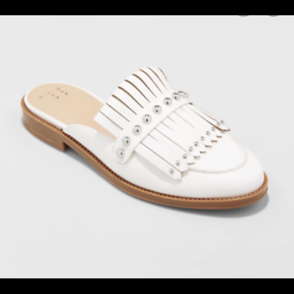 A new day white faux leather mules!!